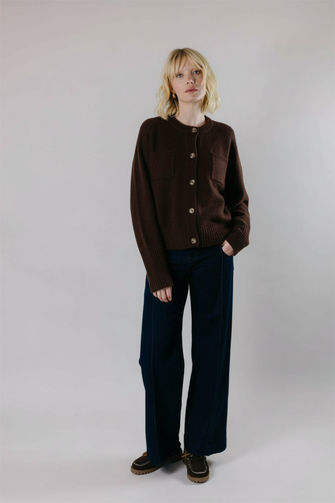 Cardigan SALLY - dark chocolate