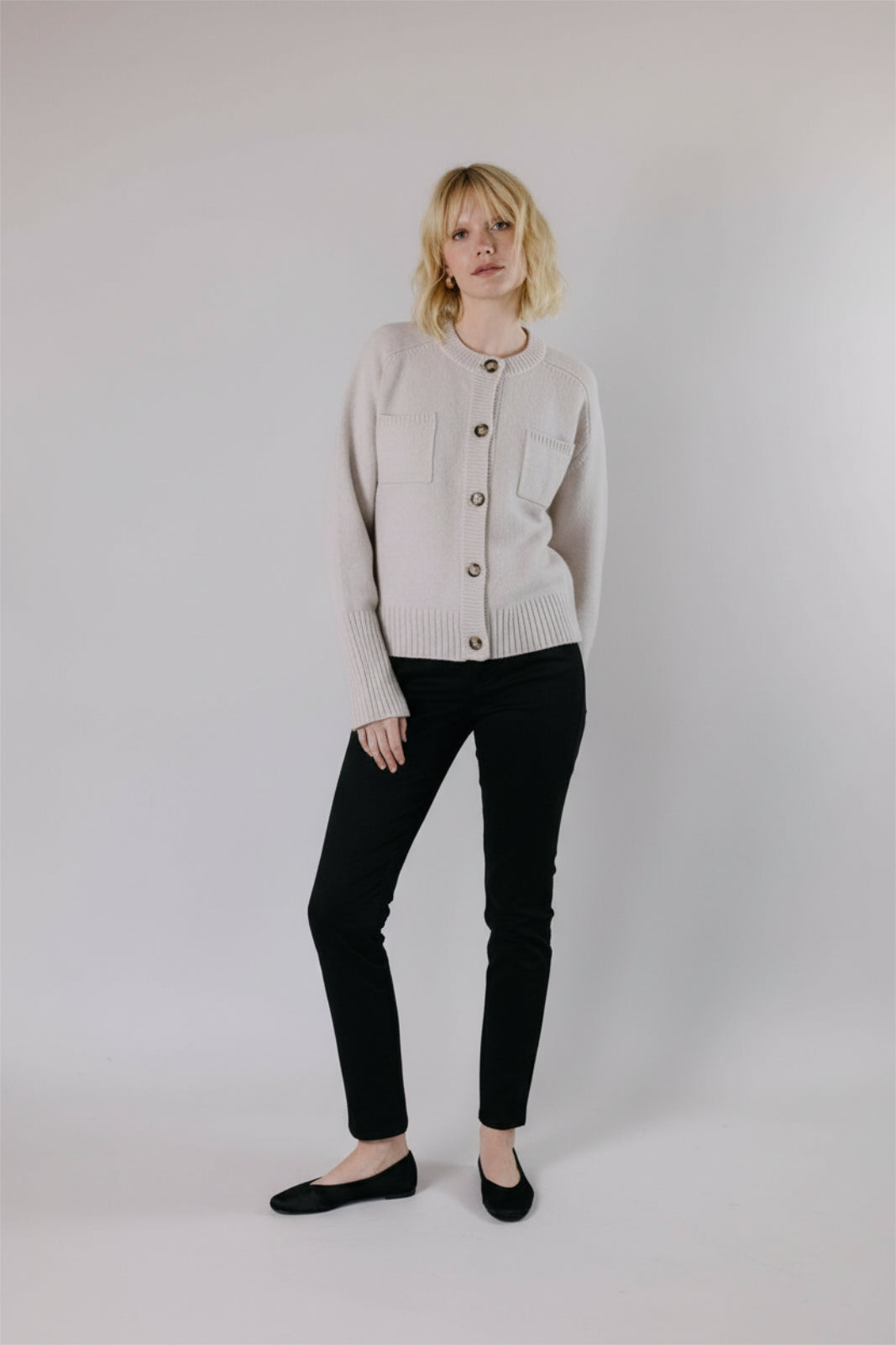 Cardigan SALLY - sheep white
